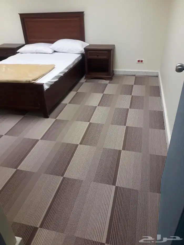 فرش موكيت بلاط المكاتب لتنفيذ كافه المشاريع 2