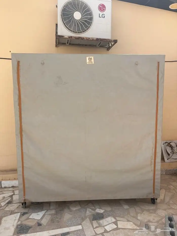 دولاب مناسب للفرشات و المساند 1