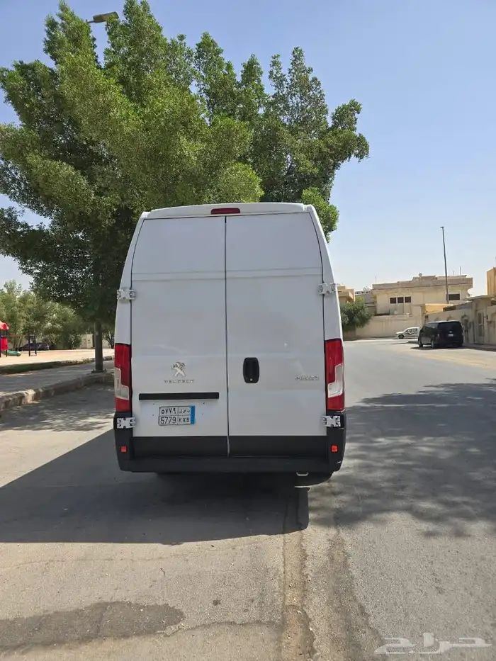 بيجو بوكسر ثلاجه تجميد ديزل موديل 2023 للايجار السنوي 4