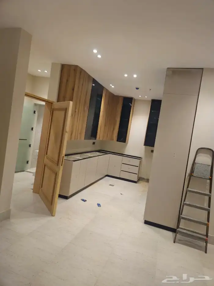 تفصيل ابواب ودرايش ومطابخ وزجاج وجميع أعمال الألمنيوم والاست 0