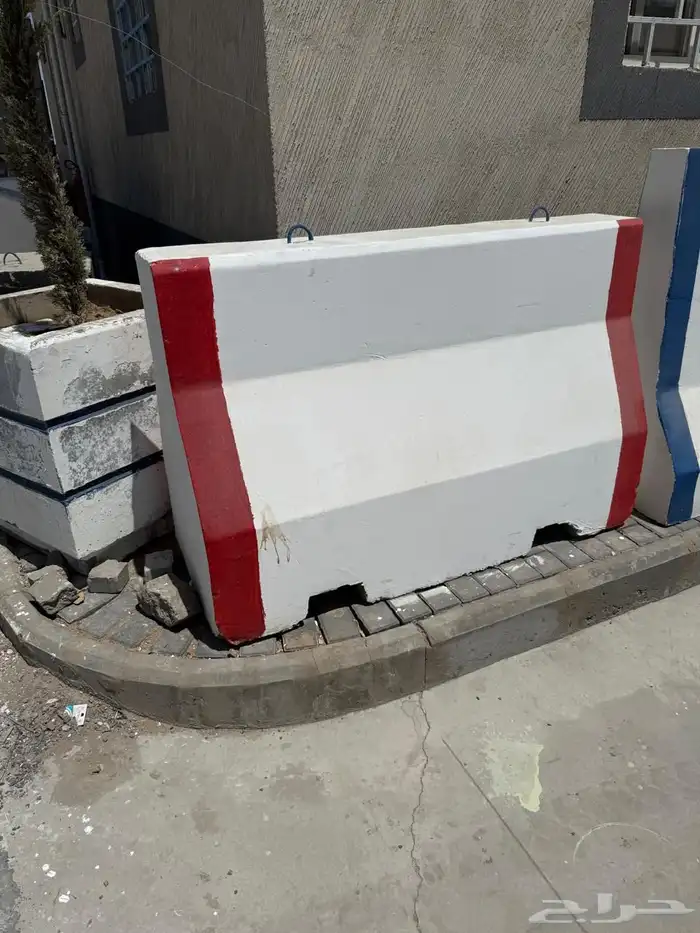 صبيات وحواجز خرسانية 2