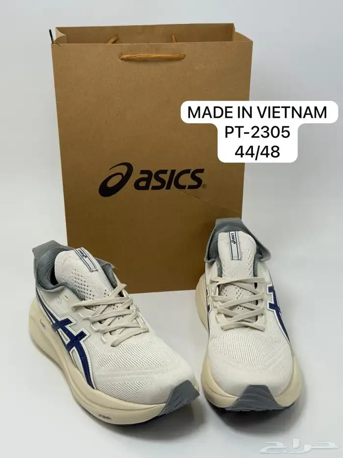 شوزات اسيكس 4