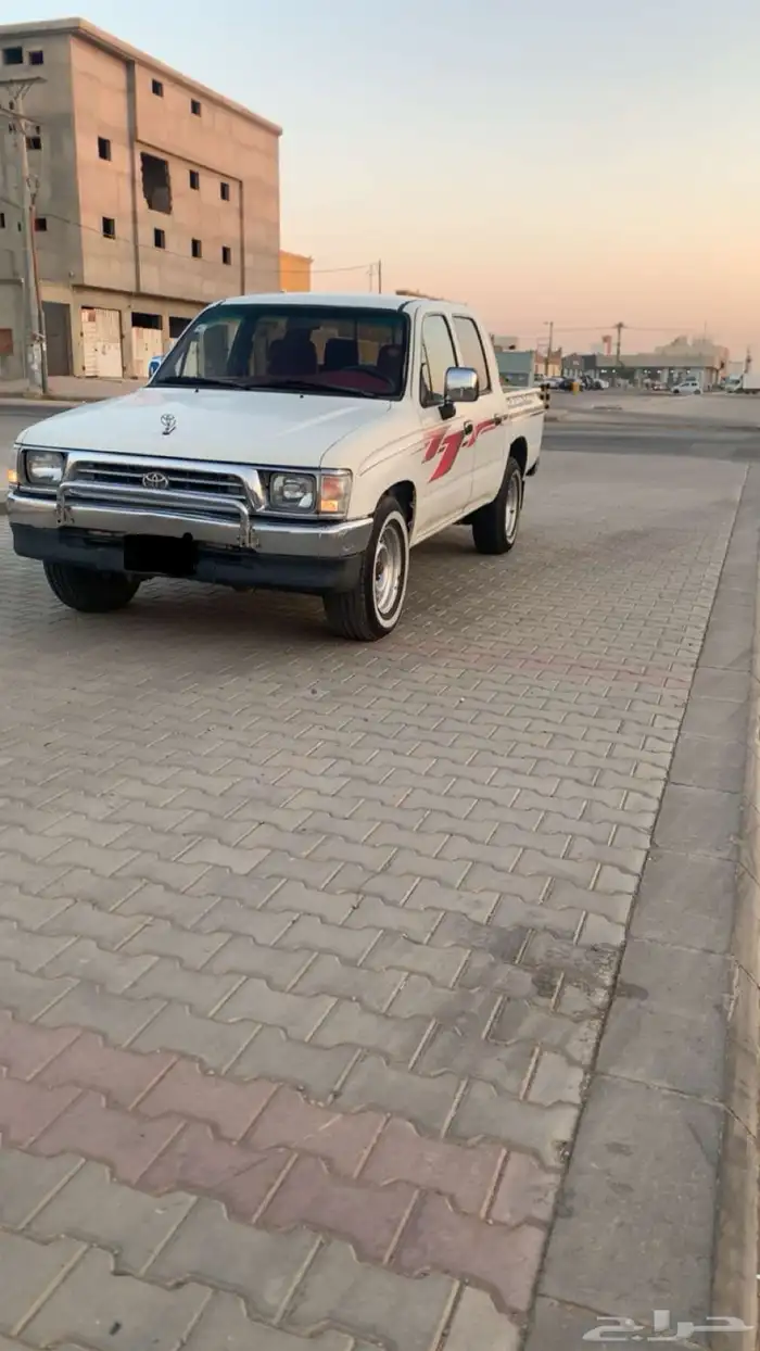 هايلوكس موديل 2000 0