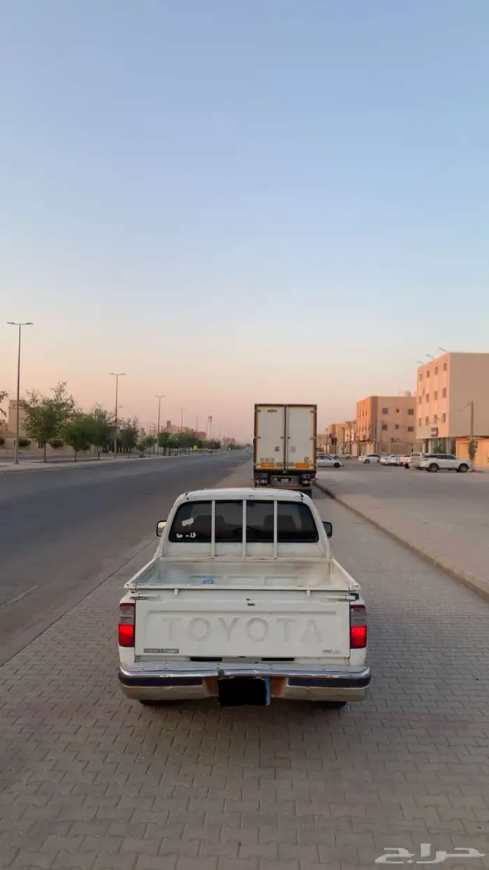 هايلوكس موديل 2000 2