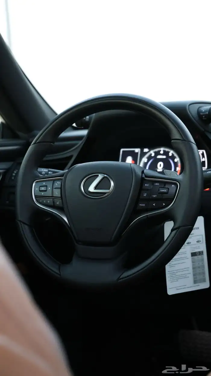 لكزس ES350 .. ( شبه جديد ) 29