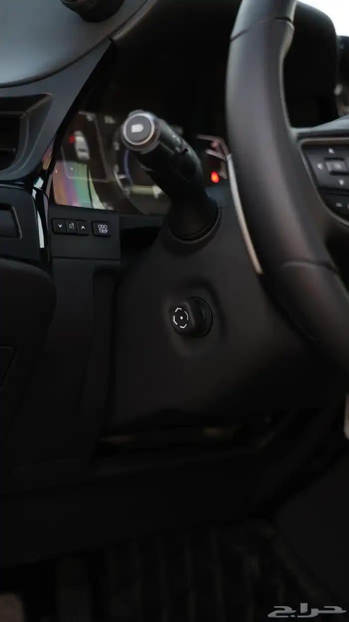 لكزس ES350 .. ( شبه جديد ) 21