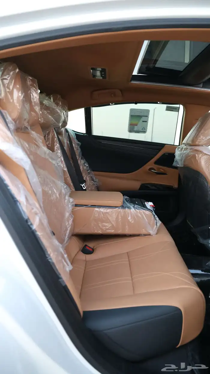 لكزس ES350 .. ( شبه جديد ) 25