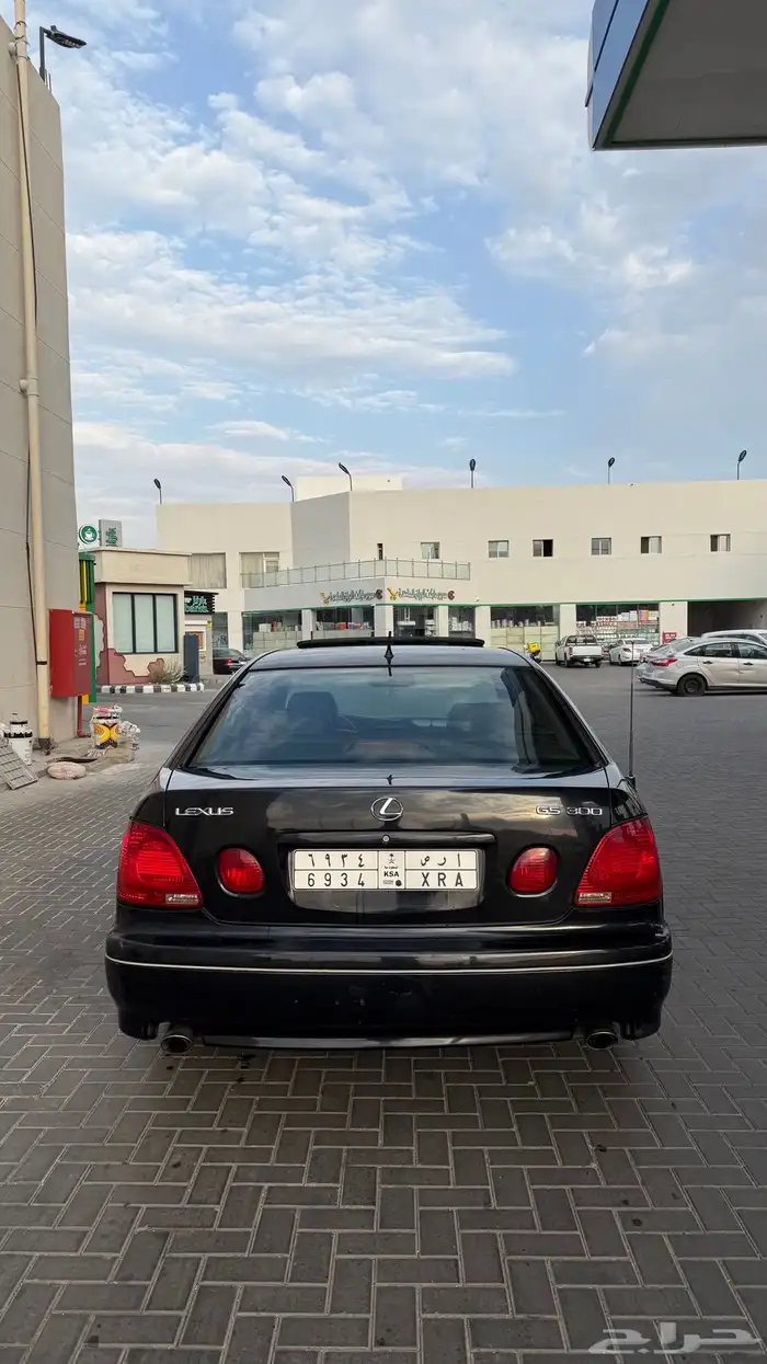 لكزس GS 2002 11