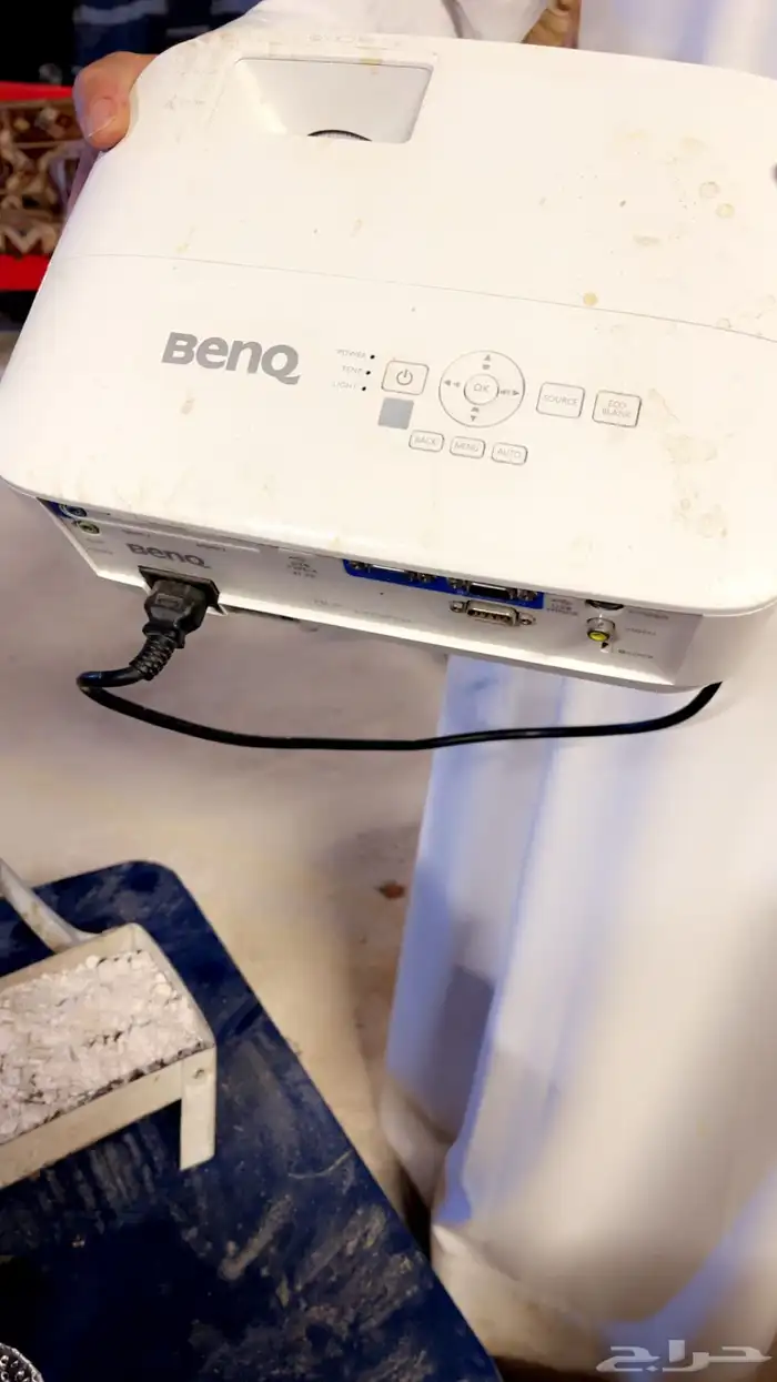 بروجكتر صافي ودقه حتى في النهار 1