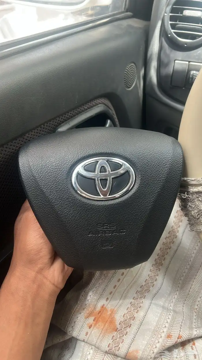 غطاء ارباق كامري 2016 - 2017 افالون 2013 - 2017 0