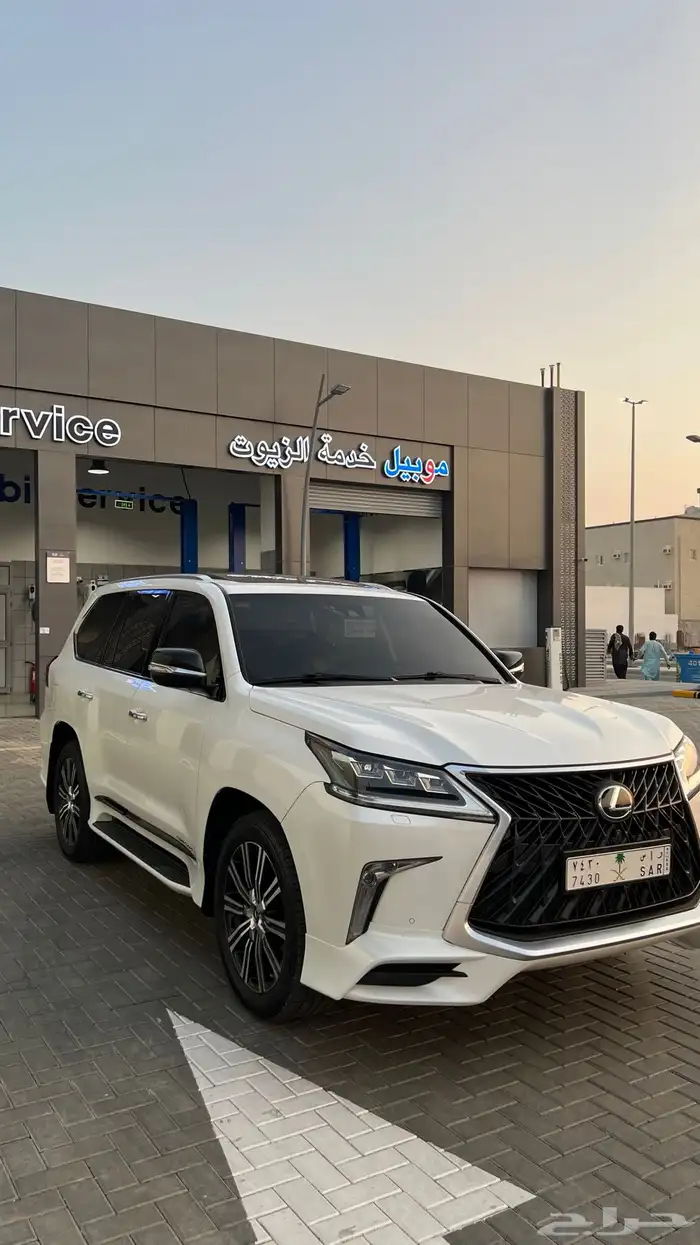 جيب لكزس lx 570 2017 ( ما شاء الله ) 1