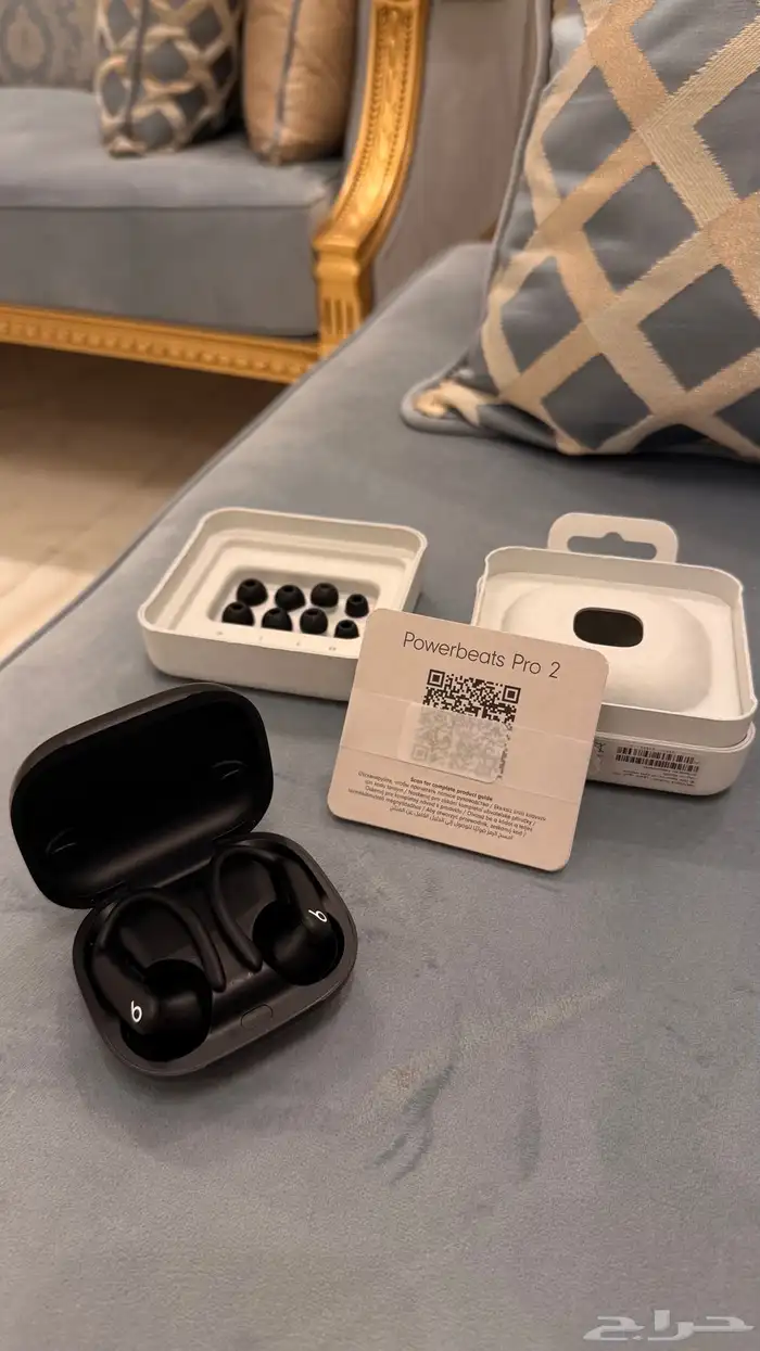 سماعات باور بيتس برو شبه جديدة 3