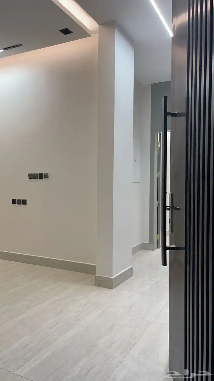 للبيع فيلا بحي الندوة 2