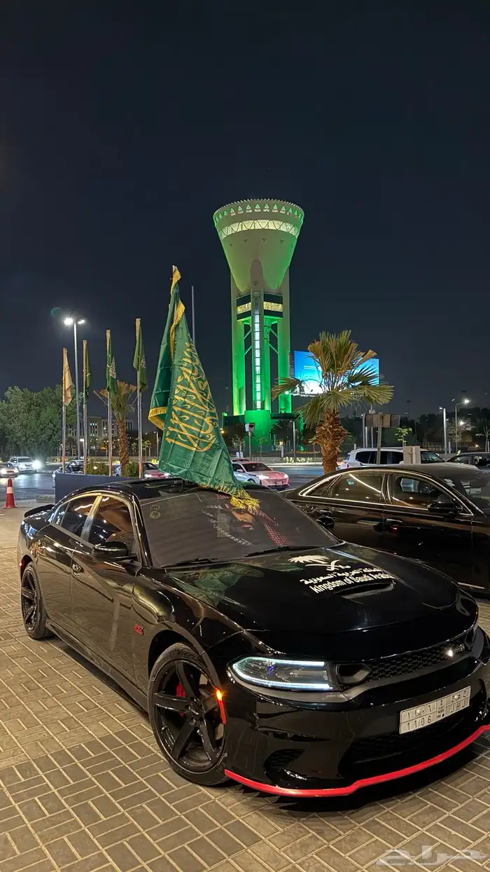 دوج تشارجر Rt 8