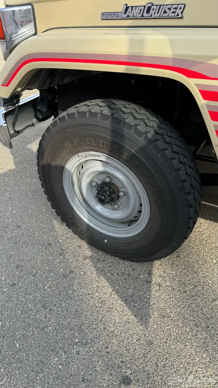 للبيع جيب ربع 2006 استخدام شخصي 35