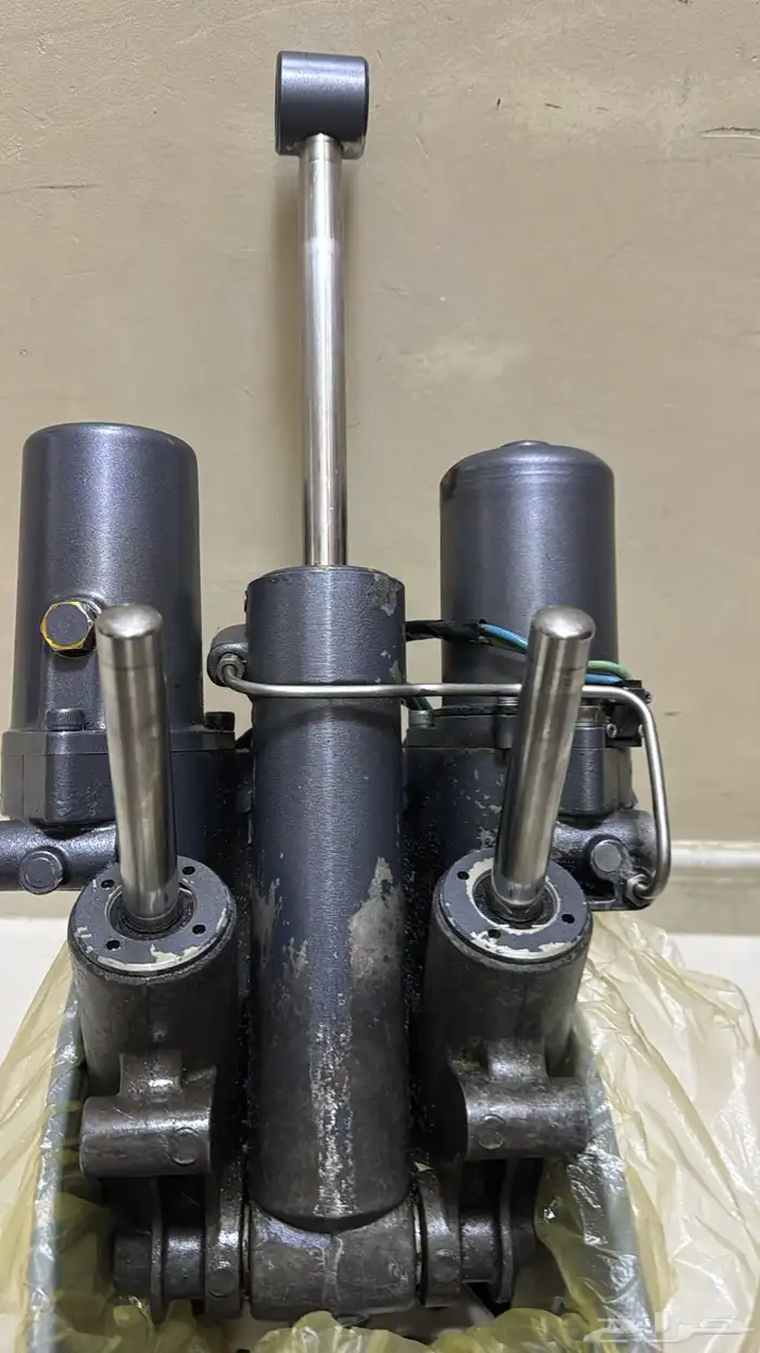 للبيع هيدورليك ياماها فور استروك 1