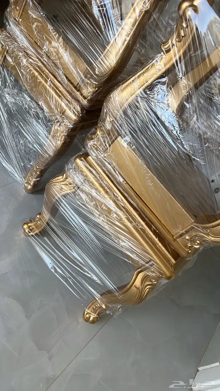 طاولات خدمة كلاسيك ذهبي 1