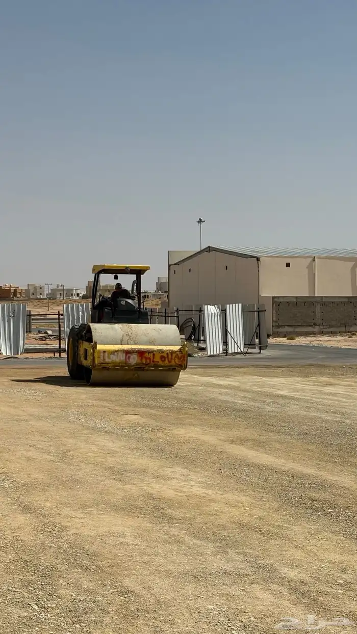 أعمال تربه و أسفلت 3