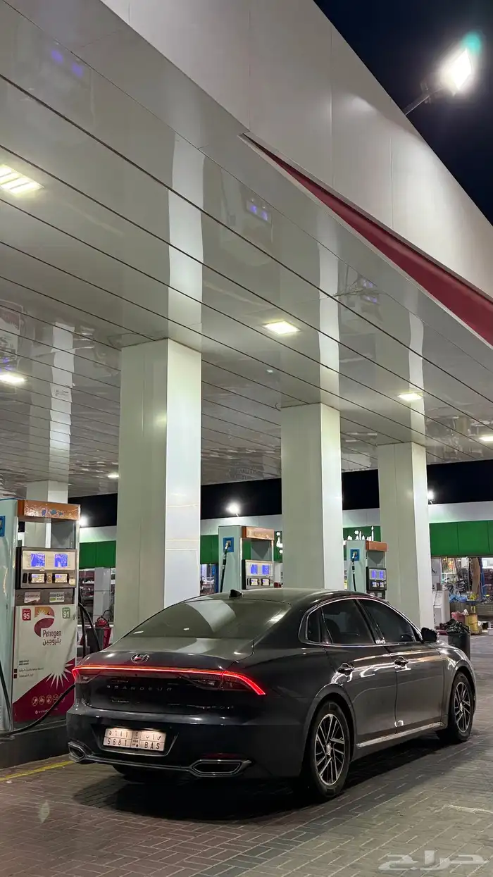 هيونداي جرانديور ازيرا 1