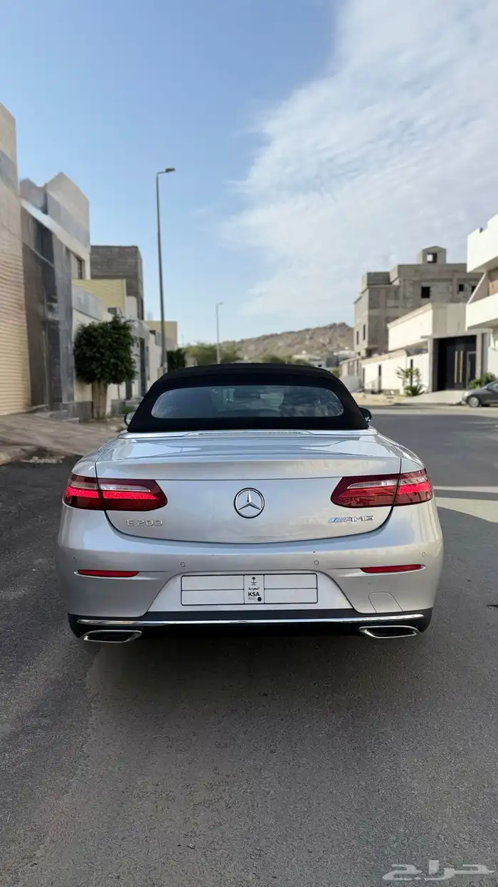 مرسيدس E200 كشف بلون مميز ونادر 3