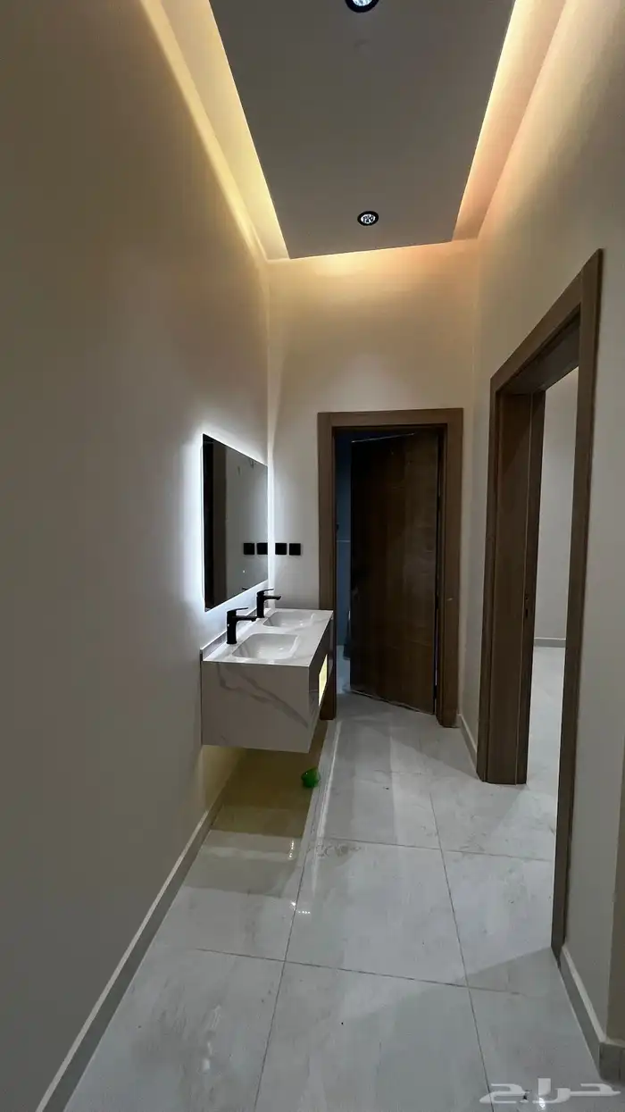 للبيع دور في مخطط النبلاء 5