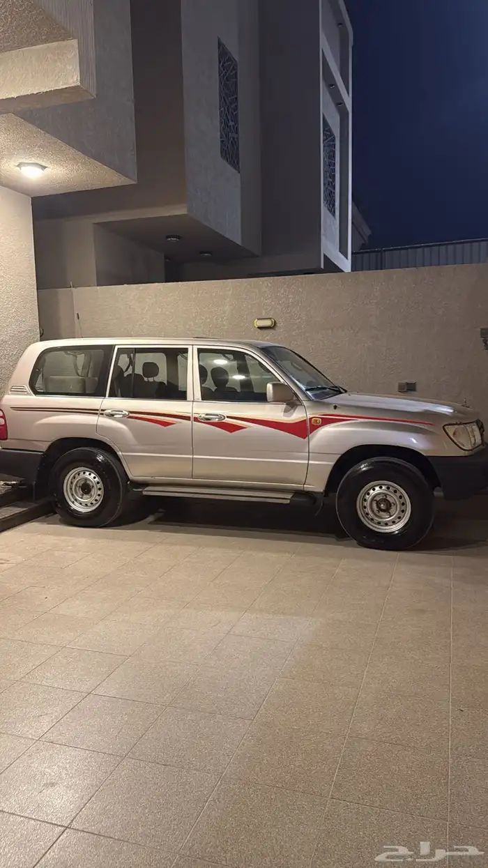 جنوط جيب هلل مقاس 16 على السوم وكفرات نص عمر 8