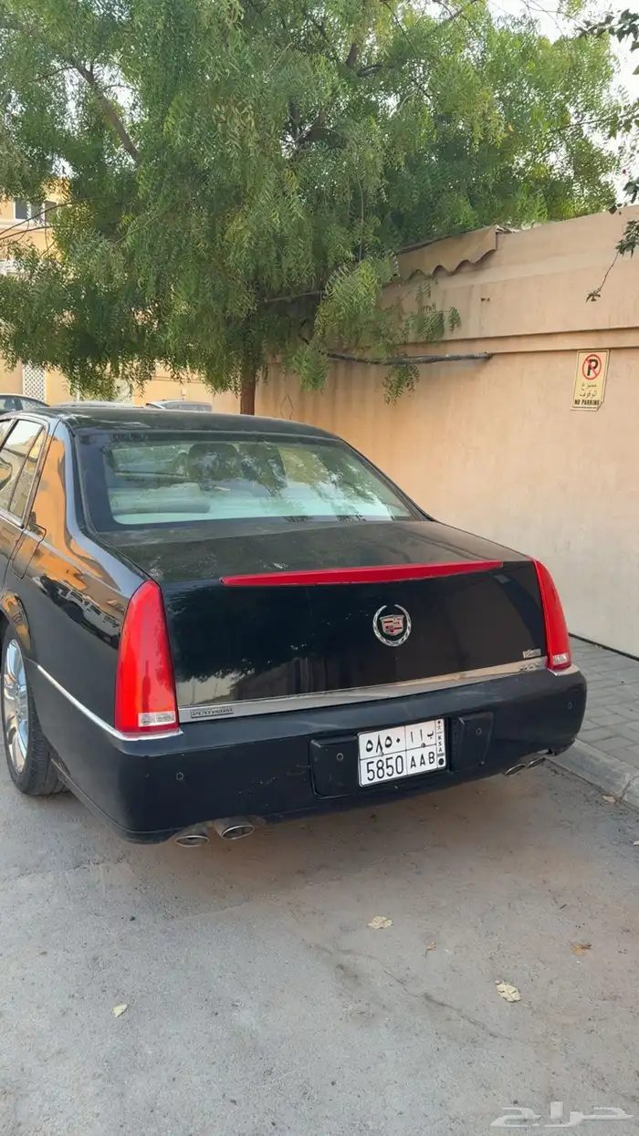 كاديلاك دي تي إس بلاتينيوم 2009 2