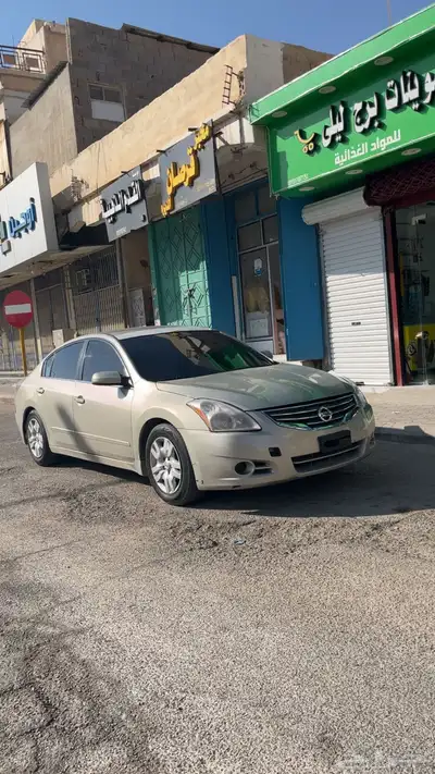 التيما على السوم مكينه مخبطه عليها رشوش متفرقه ممشى 579الف index