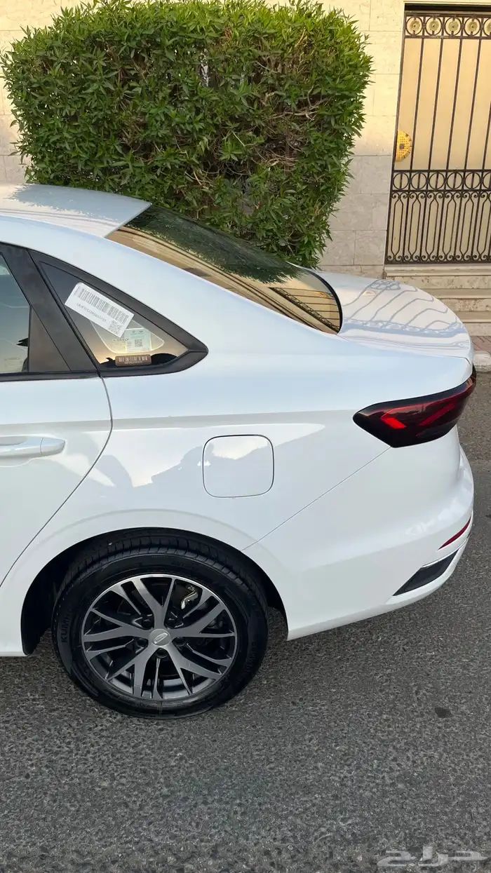 جيلي امجراند 2023 نظيييفة 14