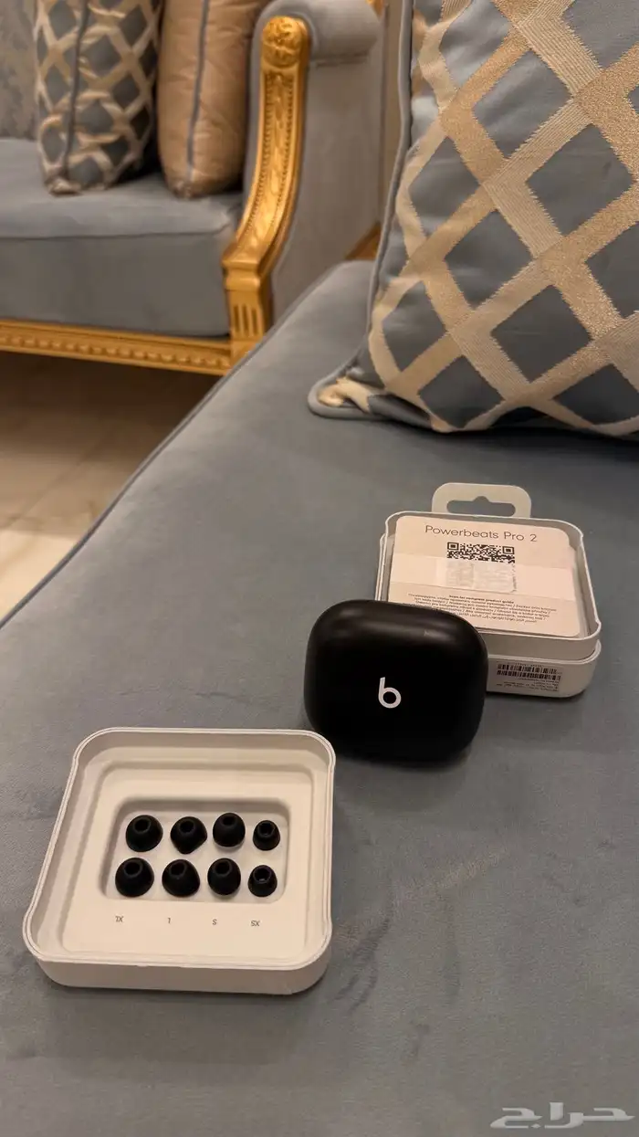 سماعات باور بيتس برو شبه جديدة 5