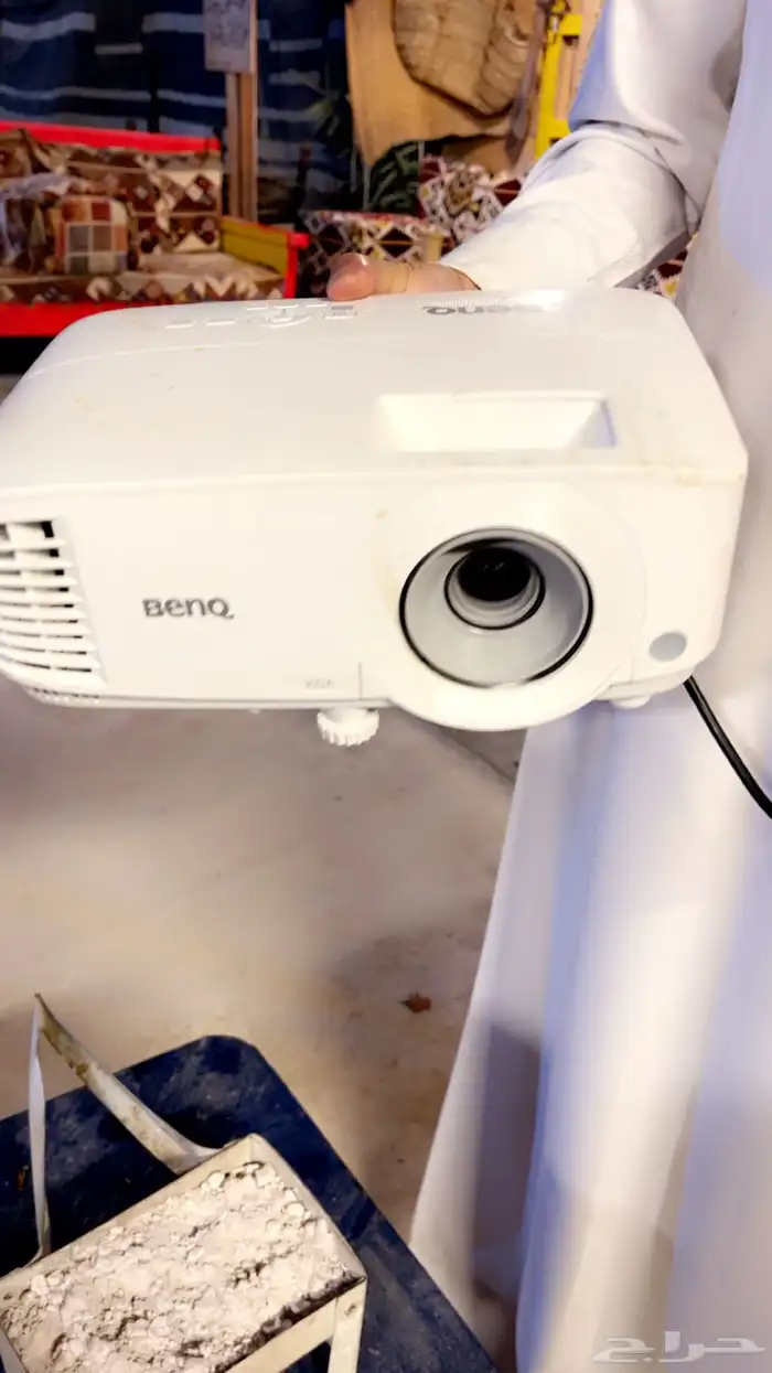 بروجكتر صافي ودقه حتى في النهار 0