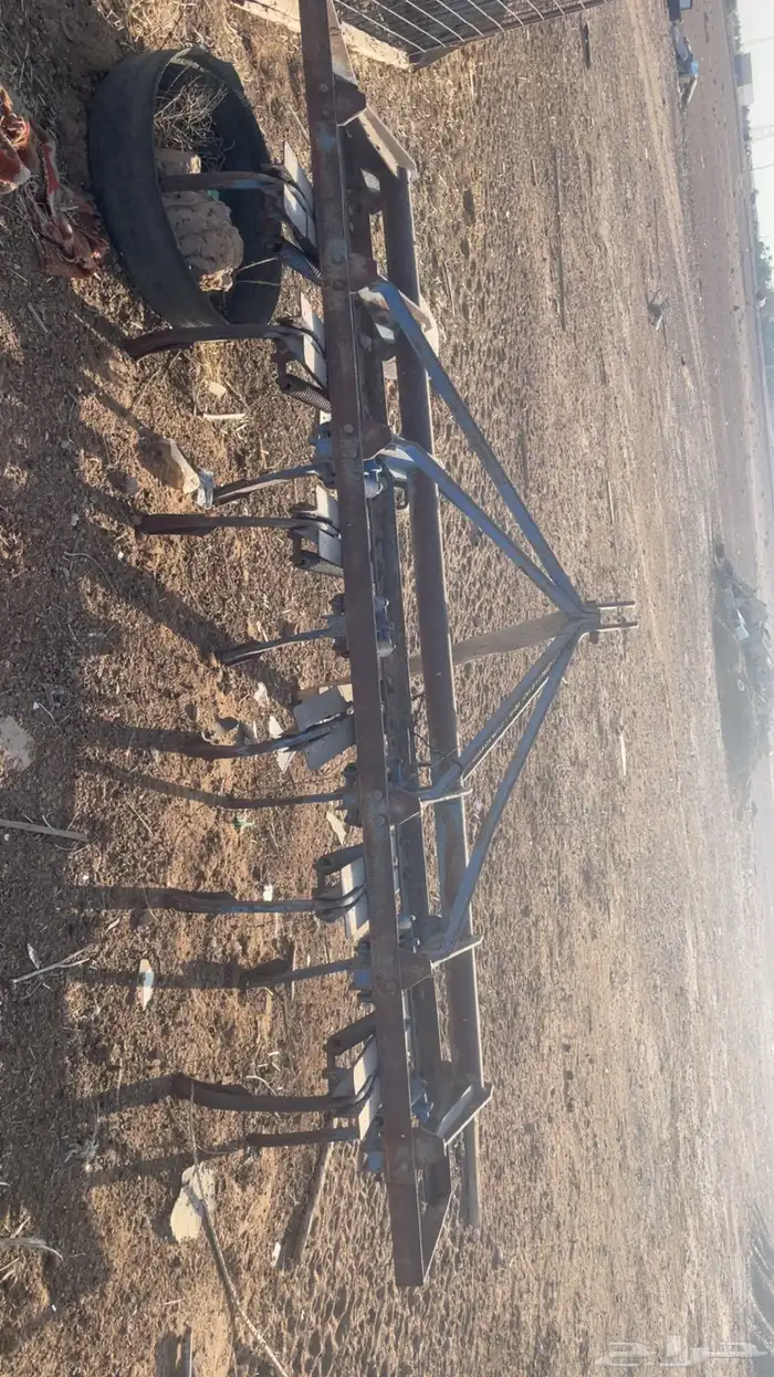 للبيع مشط حراثه 11 سن   جرافات 3 مساحي 0