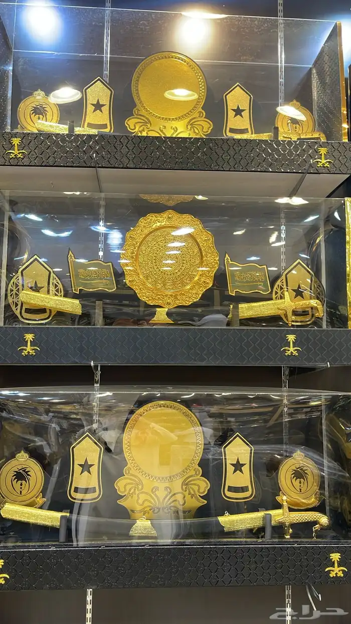 هدايا رجالية تخرج ترقية تقاعد زواج بشت سيف درع 66