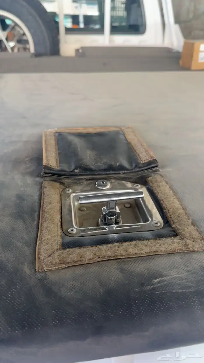 دروج وطبق سطحا شاص نيسان 1