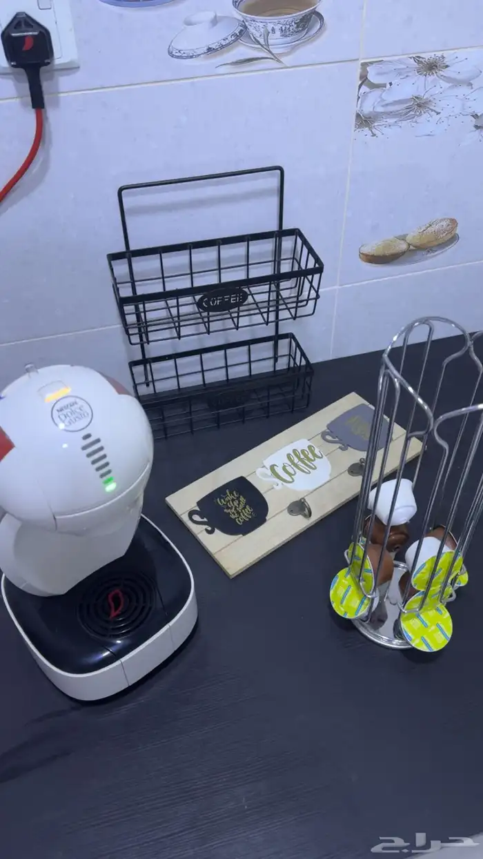 ماكينه قهوة مع الاغراض بالصور 1