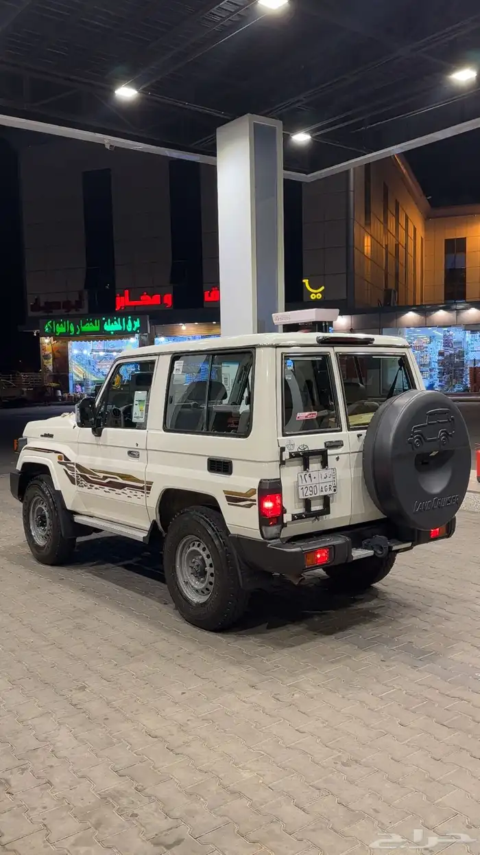 ربع ابيض 2024 دفلك وكالة للبيع 4