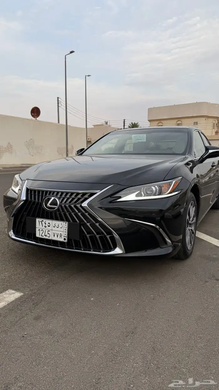 لكزس 2025 ES250 ممشى 5 الاف فقط 3