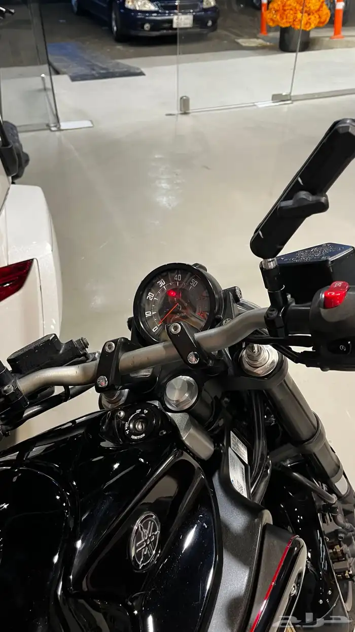 للبيع 2009 yamaha MT_ 5