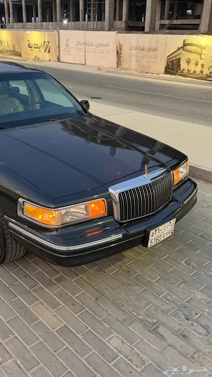 لينكون تاون كار 1995 10