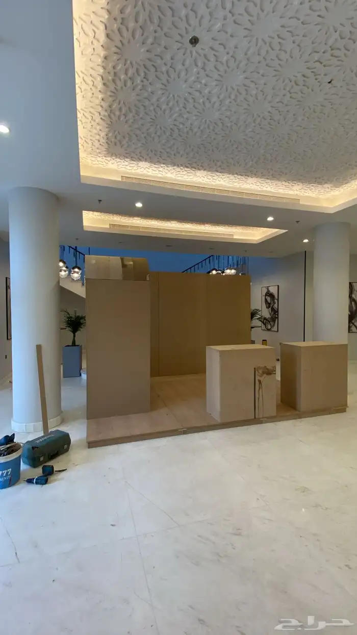 للبيع خشب بوث 0