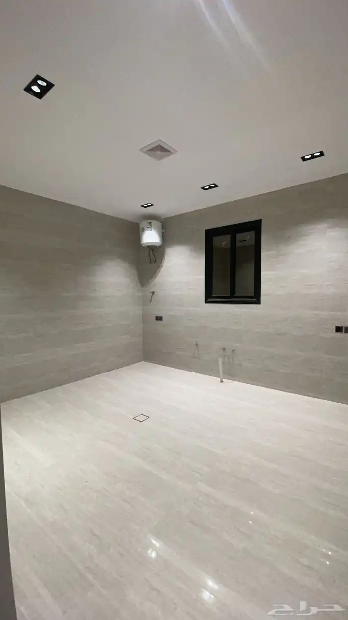 للبيع فيلا بحي الندوة 5