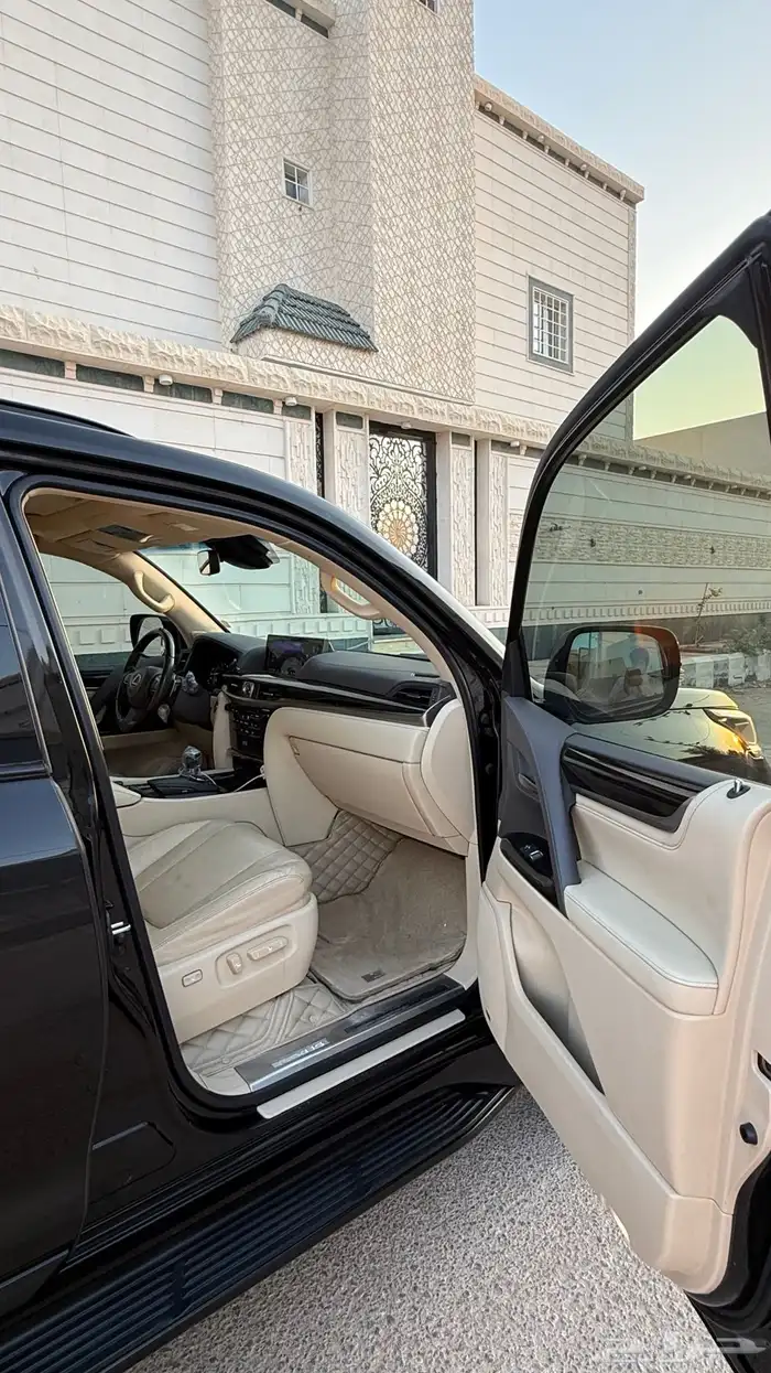 لكزس للبيع 13