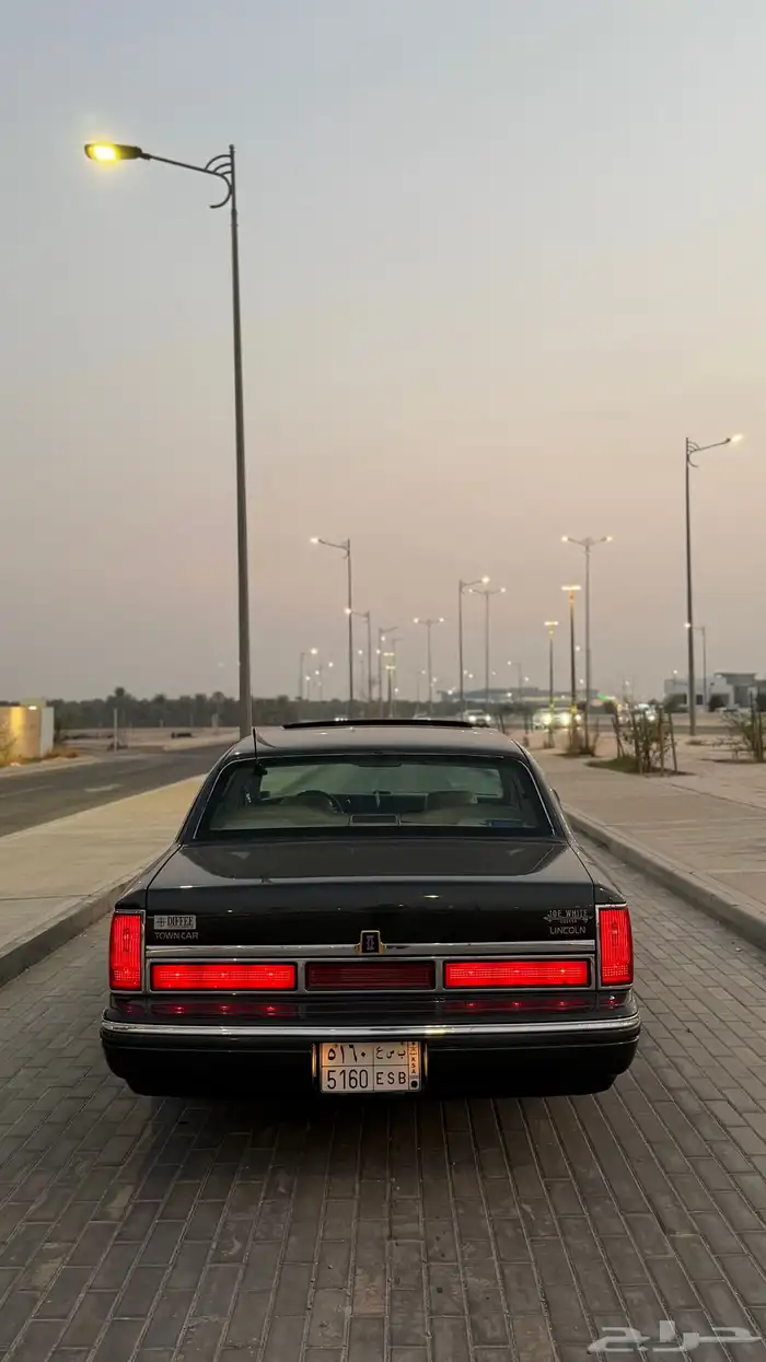 لينكون تاون كار 1995 3