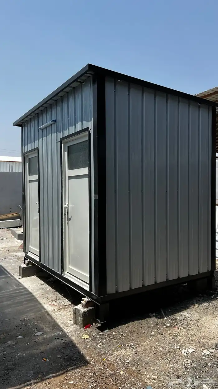 دورات مياة متنقلة وايضا  غرف بركسات 13