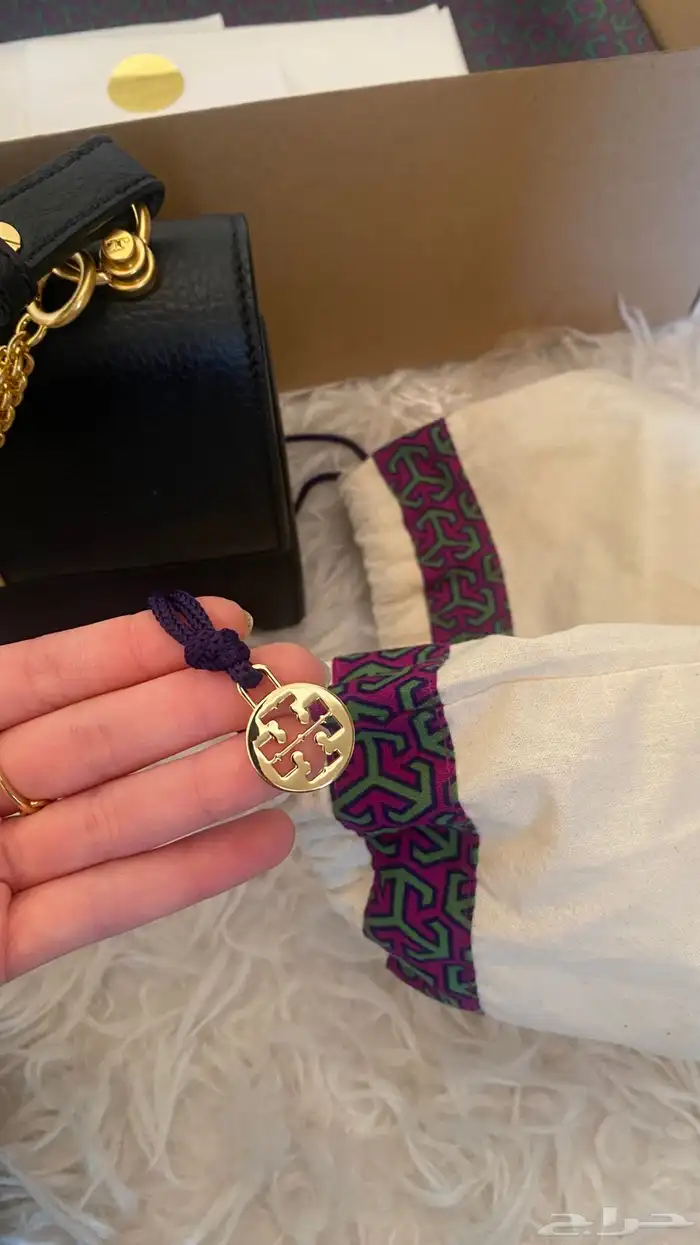 شنطة توري بورش نسائي 0