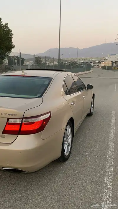 لكزس LS 460 لارج امريكي 2007 index