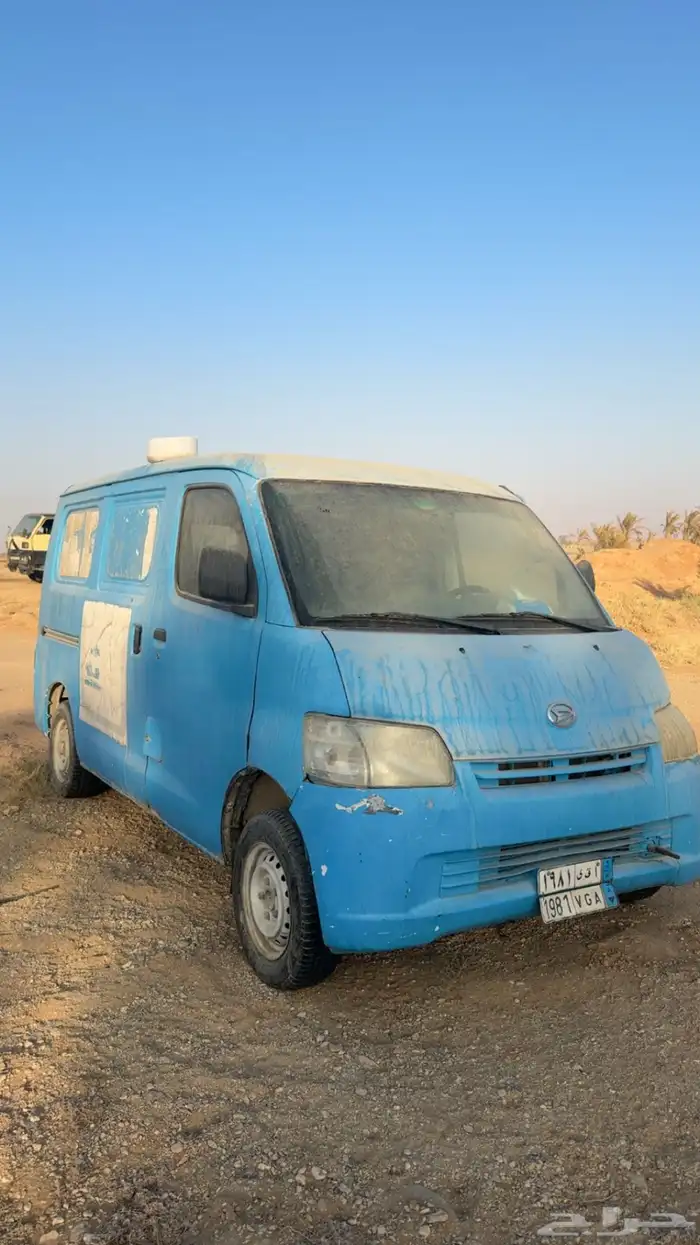 سيارتين سكراب او للبيع تحتاج مكاين وفحص 1