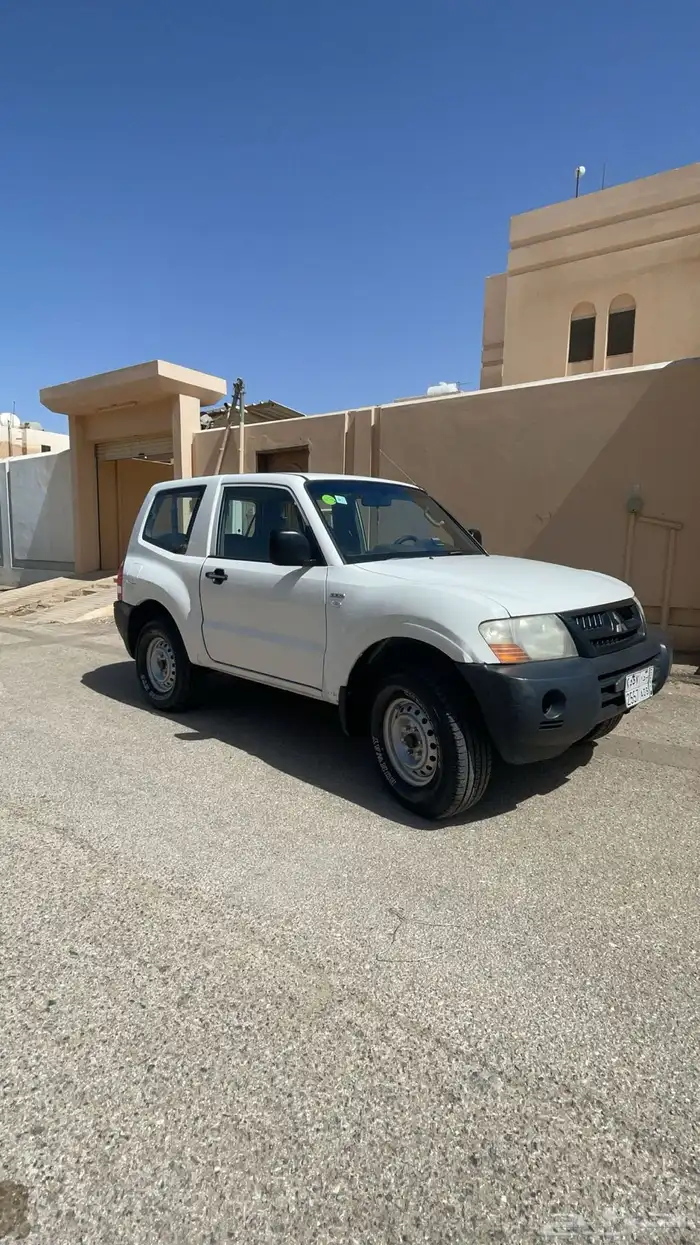 ميتسوبيشي باجيرو ربع 2006 للبيع 16
