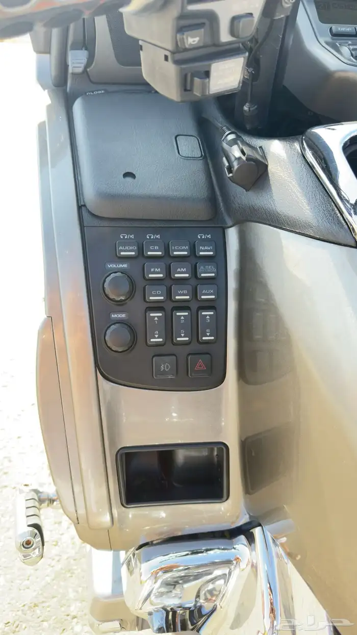 قولد وينق لفل فور موديل (2008) 2