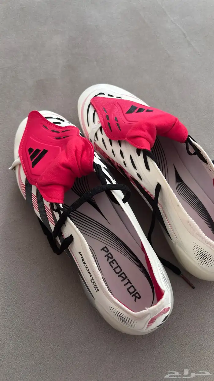 جزمه كوره اديداس 0